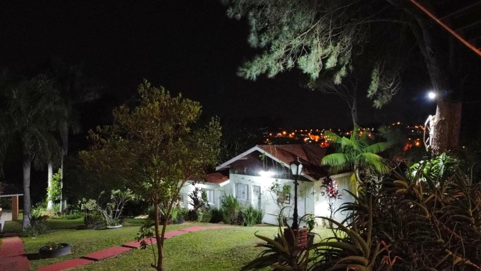 Chales Por Do Sol Serra Negra  Exterior photo